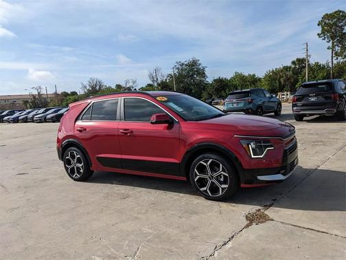 2024 Kia Niro EX Touring