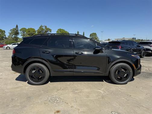 2026 Kia Sportage Hybrid X-Line