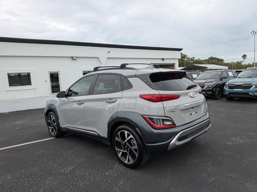 Cyber Silver 2022 Hyundai KONA Limited