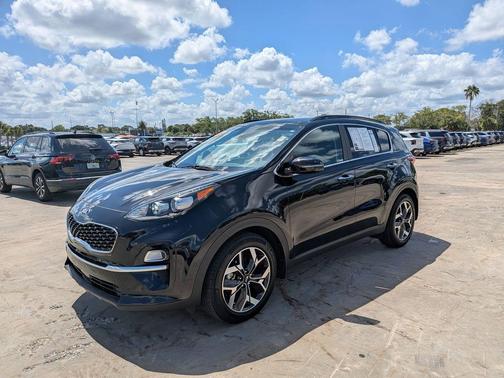 Black Cherry Pearl 2020 Kia Sportage EX