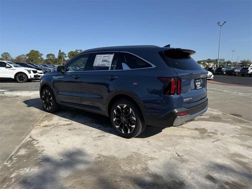 2025 Kia Sorento EX