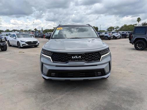 2022 Kia Sorento SX