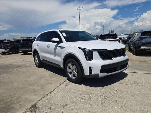 White 2026 Kia Sorento LX