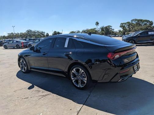 2024 Kia K5 EX