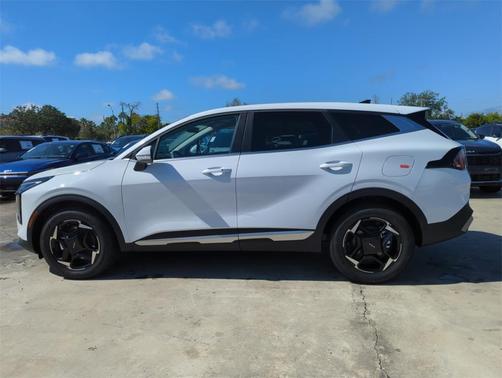 2026 Kia Sportage EX