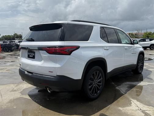 2023 Chevrolet Traverse RS