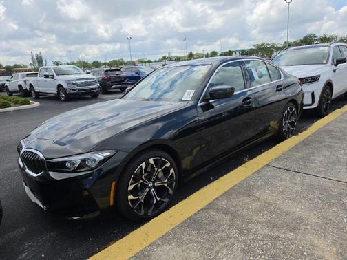 Black Sapphire Metallic 2025 BMW 330 i