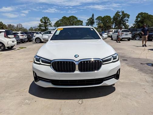 2023 BMW 530 i