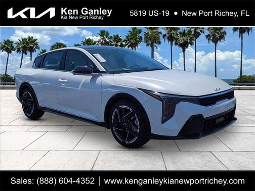 2025 Kia K4 GT-Line