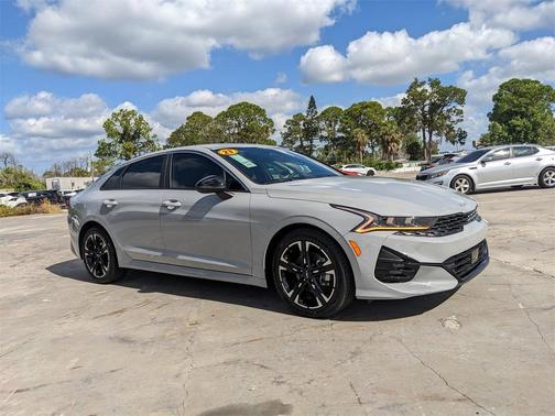 2023 Kia K5 GT-Line