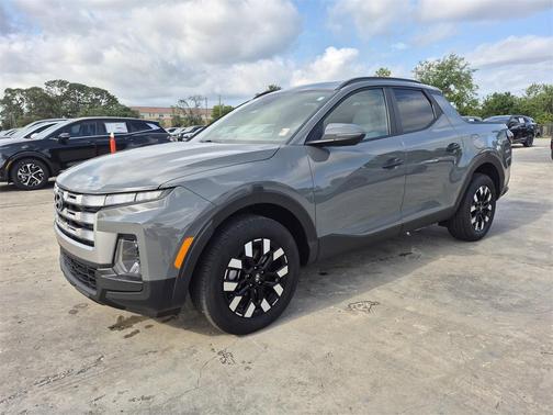2025 Hyundai SANTA CRUZ SEL Activity