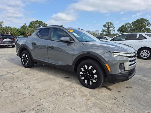 2025 Hyundai SANTA CRUZ SEL Activity