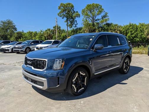 2023 Kia Telluride EX