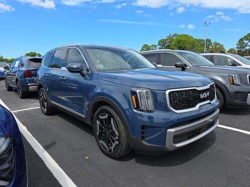 2023 Kia Telluride EX