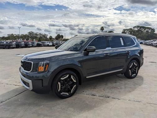 2024 Kia Telluride EX