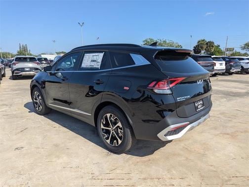 2025 Kia Sportage EX