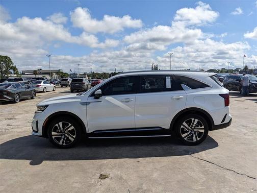 2023 Kia Sorento Plug-In Hybrid SX Prestige