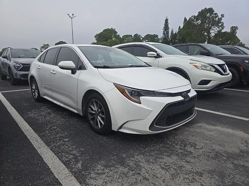 2021 Toyota Corolla XLE