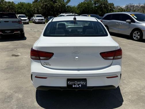 2023 Kia Rio LX