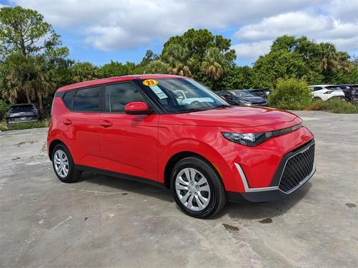 2023 Kia Soul LX