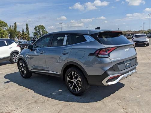 2024 Kia Sportage EX