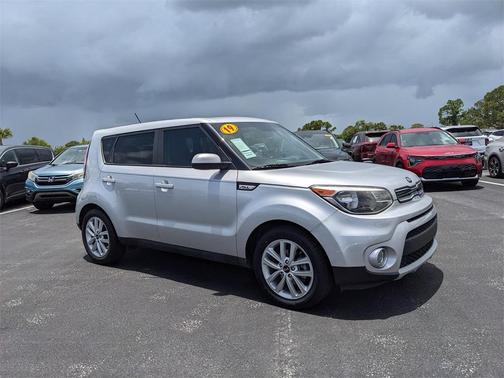 2019 Kia Soul +