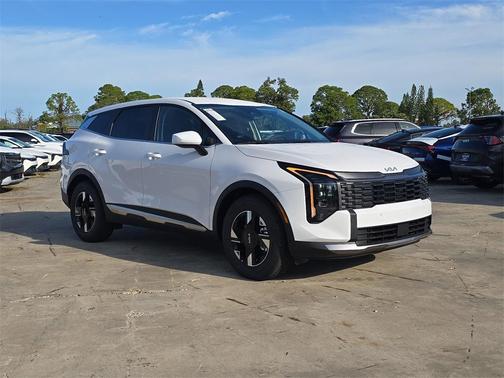 2026 Kia Sportage LX