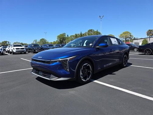 2025 Kia K4 EX