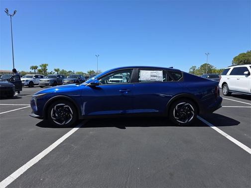2025 Kia K4 EX
