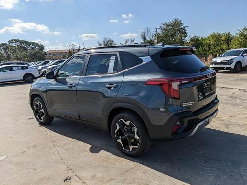 2025 Kia Seltos EX