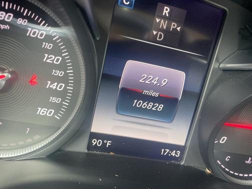 2018 Mercedes-Benz GLC 300 Base