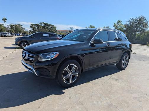 2018 Mercedes-Benz GLC 300 Base