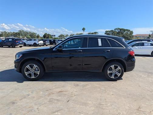 2018 Mercedes-Benz GLC 300 Base