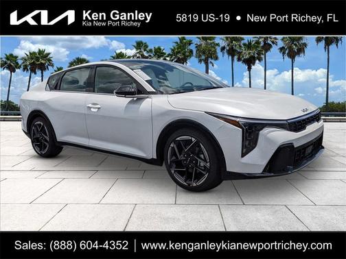 2025 Kia K4 GT-Line