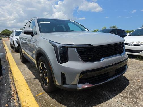 Wolf Gray 2024 Kia Sorento S