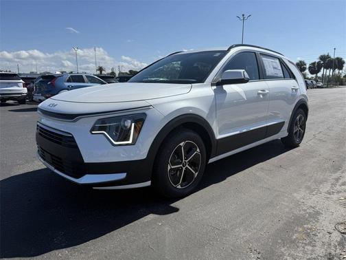 2025 Kia Niro EX