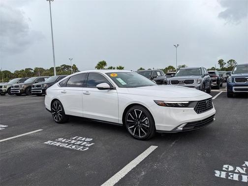 2024 Honda Accord Hybrid Touring