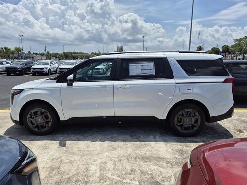 2025 Kia Carnival Hybrid EX