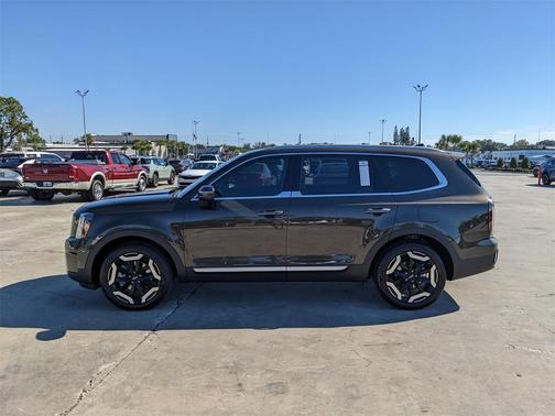 2025 Kia Telluride EX