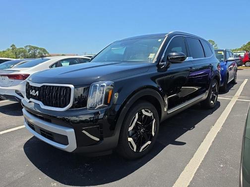 Ebony Black 2025 Kia Telluride EX