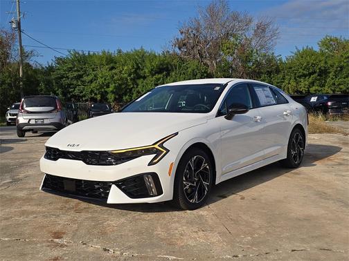 2026 Kia K5 GT-Line