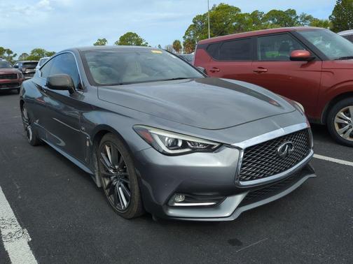 2017 INFINITI Q60 3.0T Sport