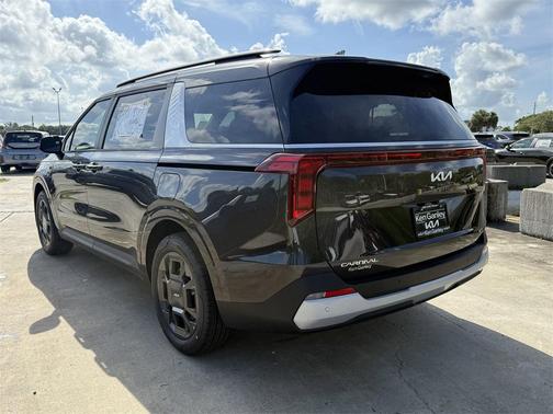 2026 Kia Carnival Hybrid EX