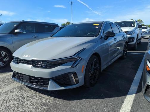 2025 Kia K5 GT-Line