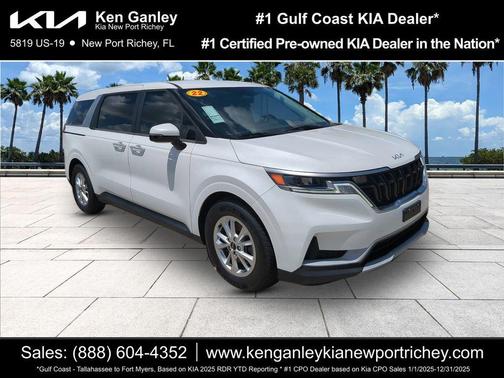Snow White Pearl 2022 Kia Carnival LXS
