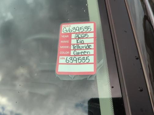 2025 Kia Telluride EX