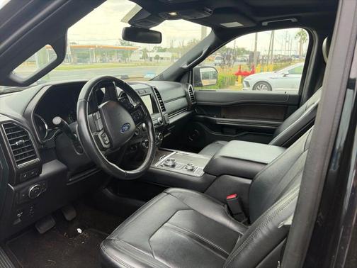Black Metallic 2019 Ford Expedition Limited