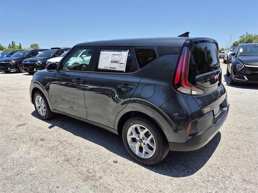 2025 Kia Soul S