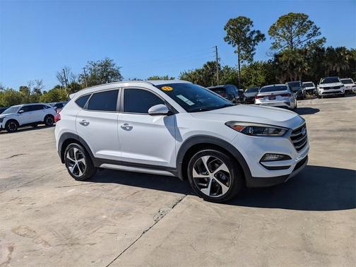 2017 Hyundai TUCSON Sport