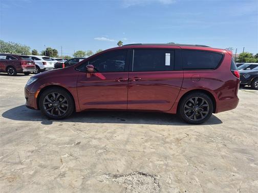 2019 Chrysler Pacifica Limited